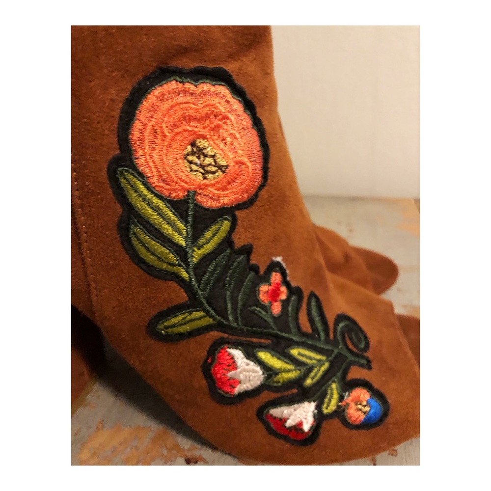 BAMBOO Brown Suede Peep-Toe Embroidered Ankle Booties - Picture 2 of 8